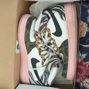 Nike Air Force 1 07 mid